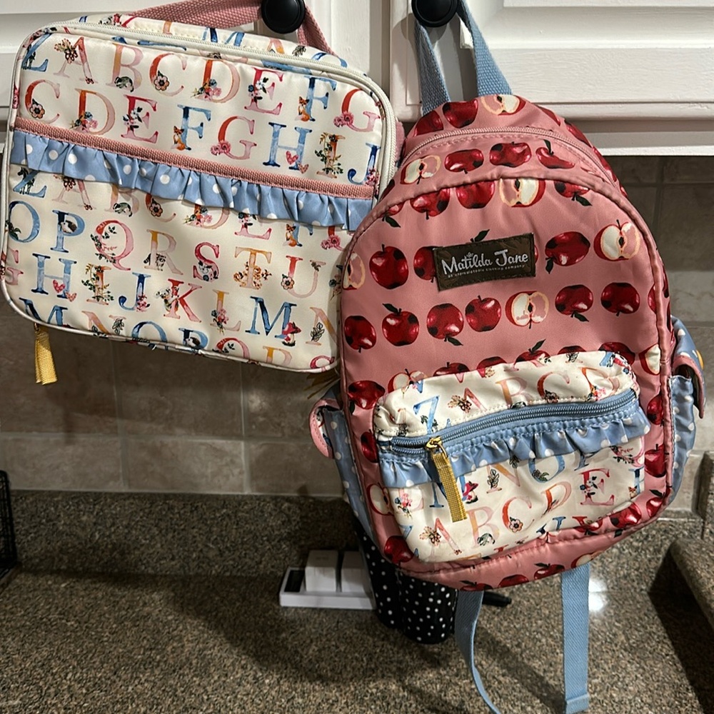 Preschool Matilda Jane backpack and lunchbox set